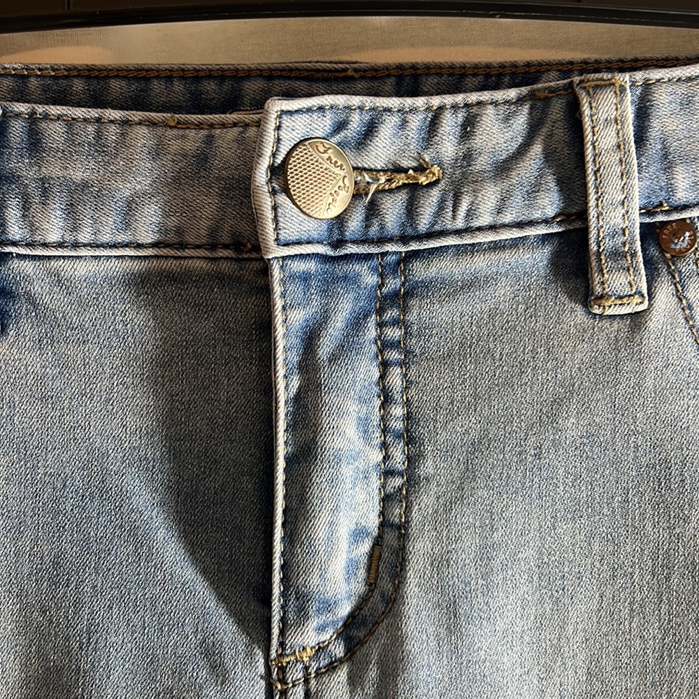 Free people young women jeans. - Picture 3 of 10